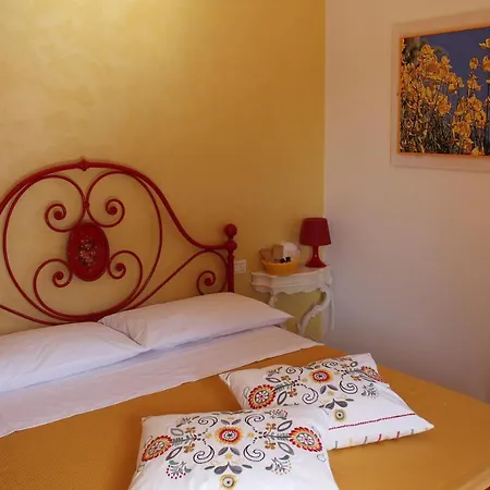 לינה וארוחת בוקר I Colori Del Conero B&B נומאנה